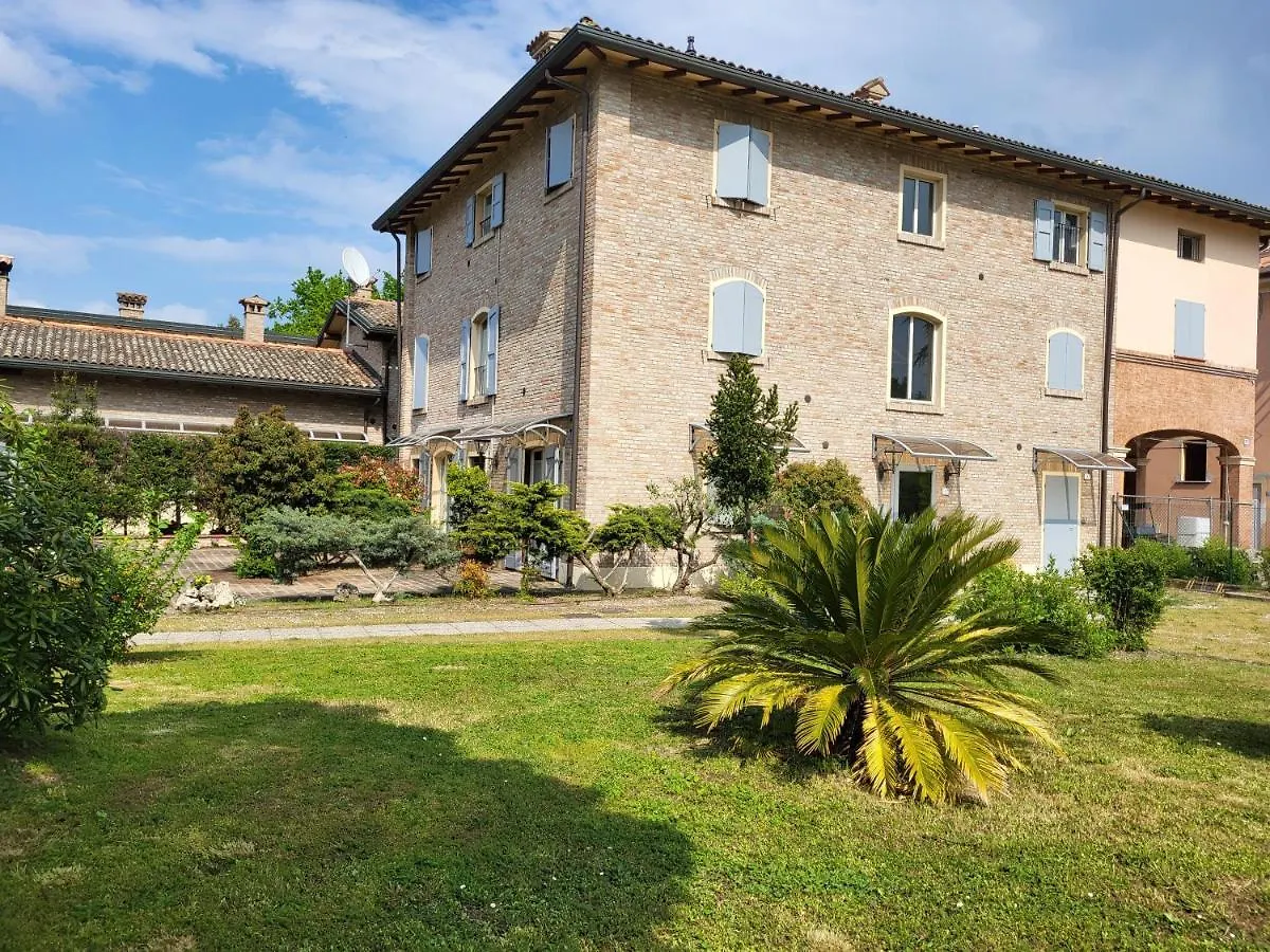 Aparthotel Residence Antico Borgo Modena