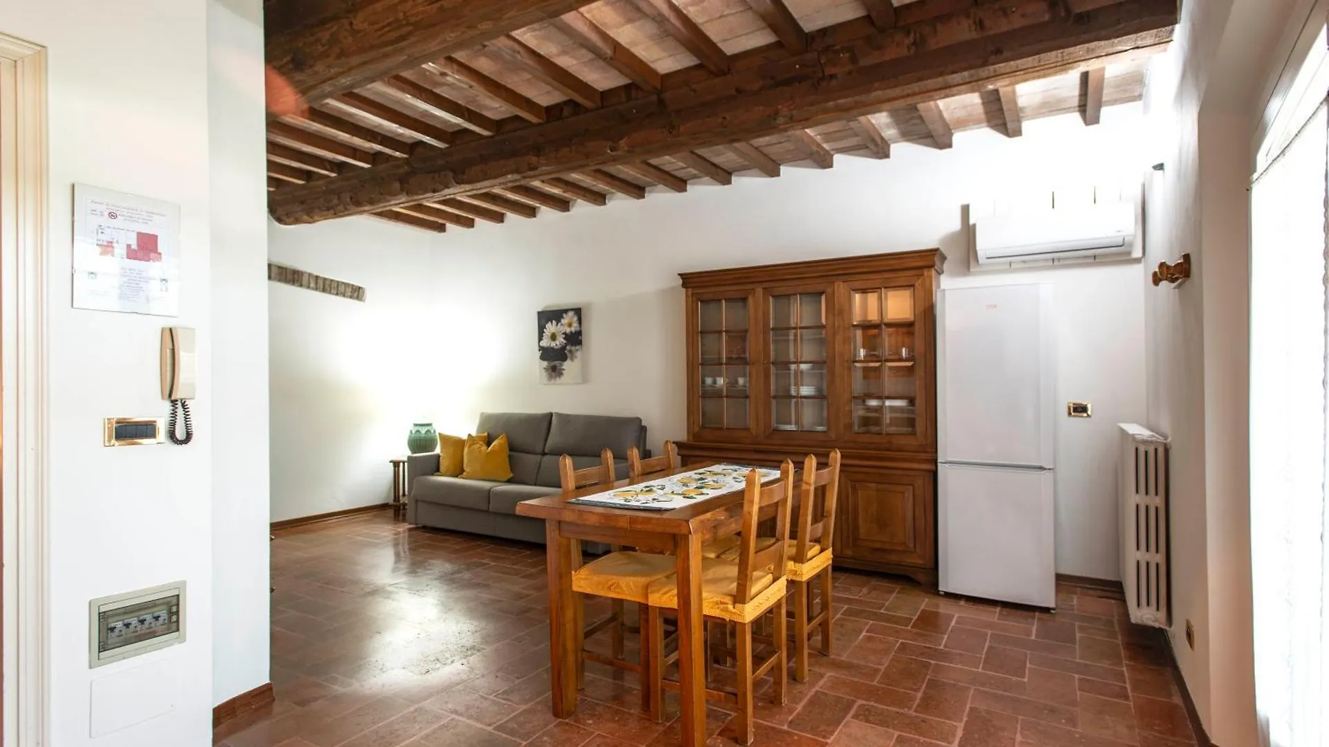 Residence Antico Borgo Modena Aparthotel