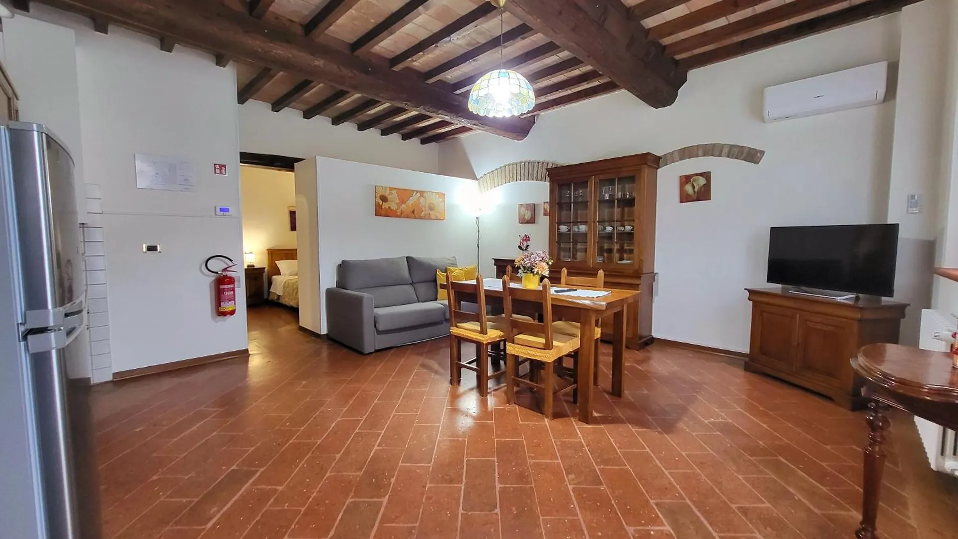 Residence Antico Borgo Modena Aparthotel