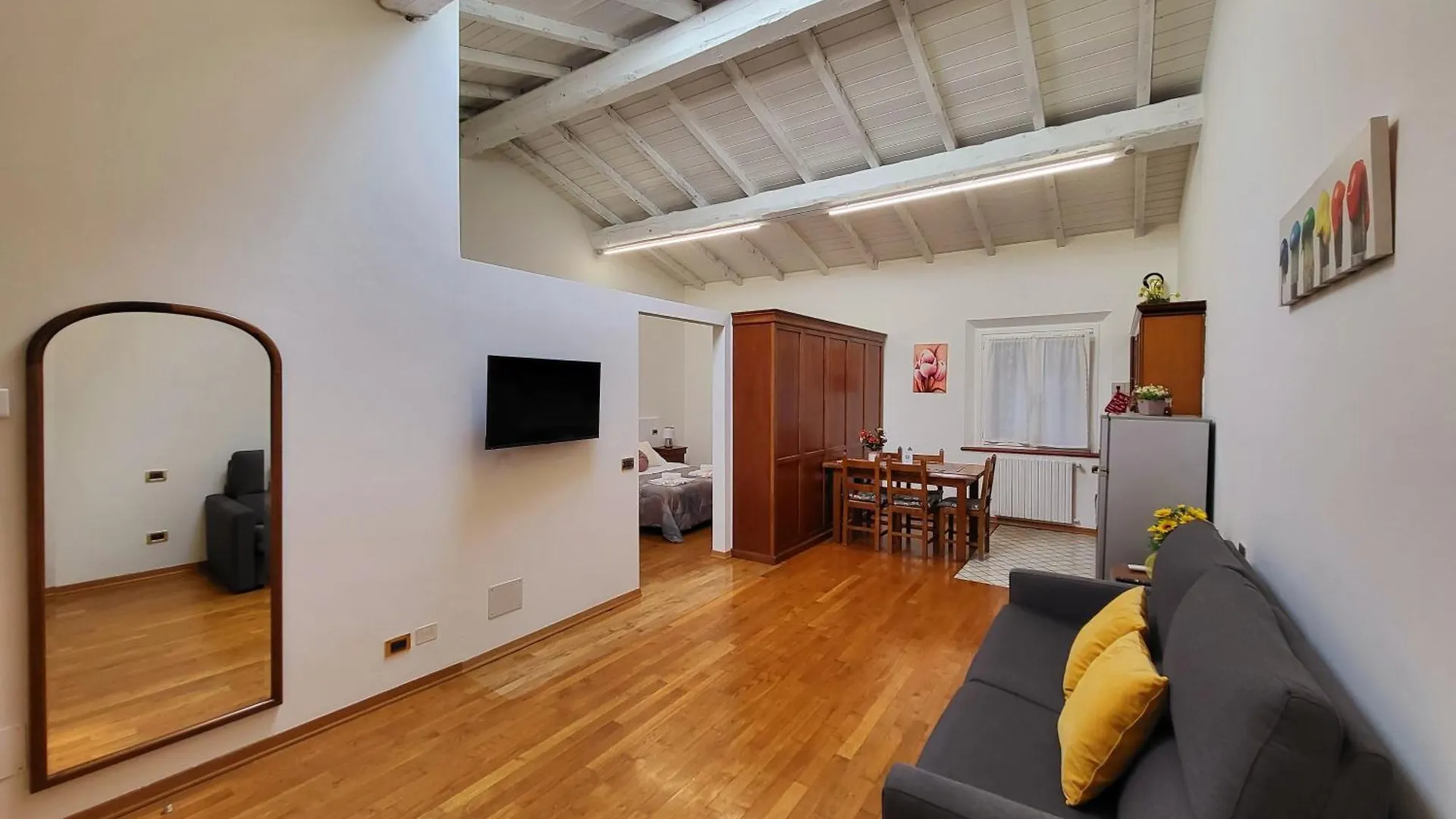 Aparthotel Residence Antico Borgo Modena Italy